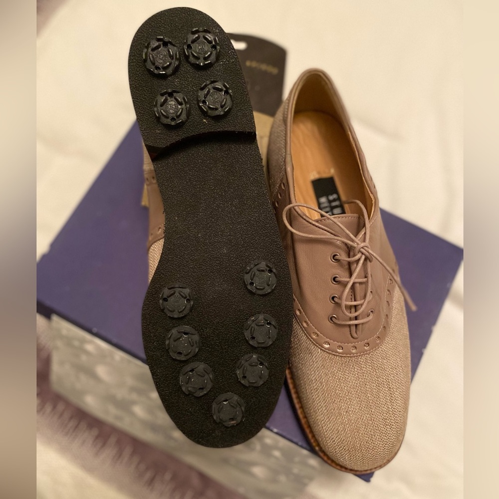 Womens 8.5 Stuart Weitzman Golf Shoes never worn